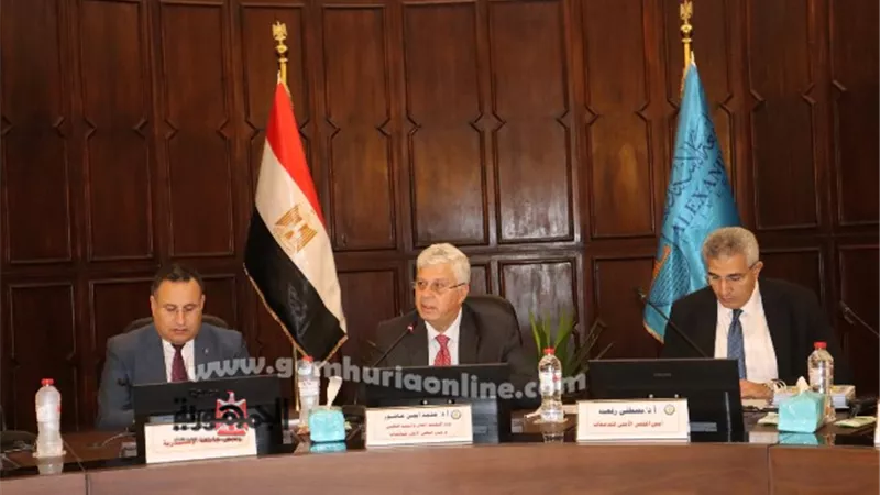 الدكتور المنشاوي يشارك اليوم في اجتماع المجلس الأعلى للجامعات