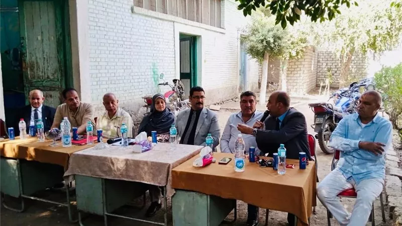 زراعة المنيا تحث المزارعين بمركز ملوي بزيارة زراعة محصول القمح