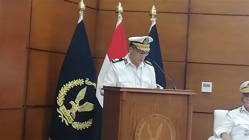المرور : التوسع فى انشاء منظومة النقل الذكى ووحدات تراخيص متنقلة