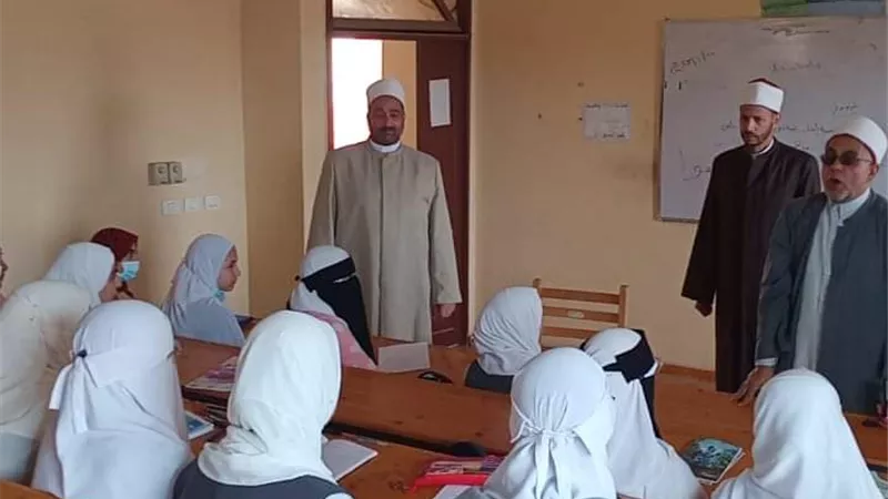 قافلة مجمع البحوث الإسلامية تتألق وتدهش الحضور بمحافظة المنوفية