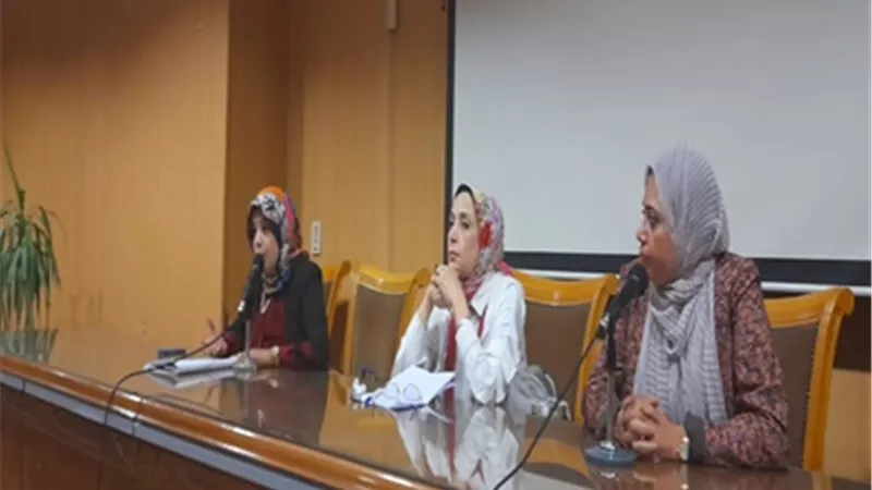 ألسن عين شمس تنظم ندوة 
