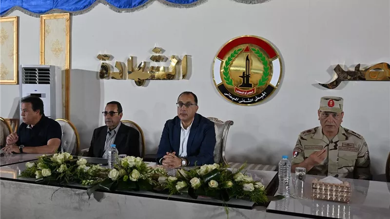 مدبولي: كل ذرة رمل من أرض سيناء مستعدون جميعا لنقدم ملايين الأرواح فداء لها