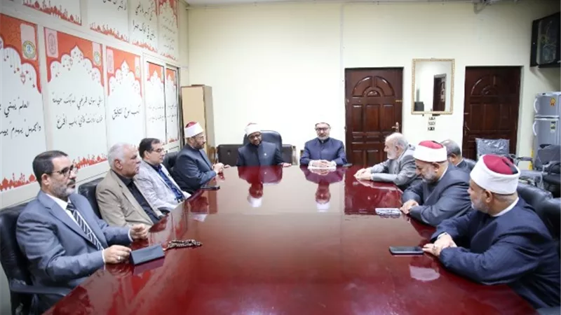 أمين «البحوث الإسلامية» يبحث مع كلية الدعوة الإسلامية خطط التعاون