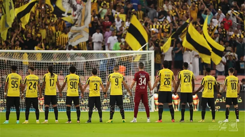 الإتحاد السعودي يكتفي بثلاثية في شباك الفيحاء بكأس خادم الحرمين