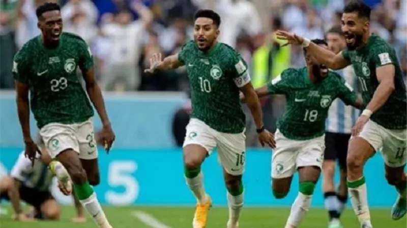 سالم الدوسري يتوج بجائزة أفضل لاعب في آسيا 2023