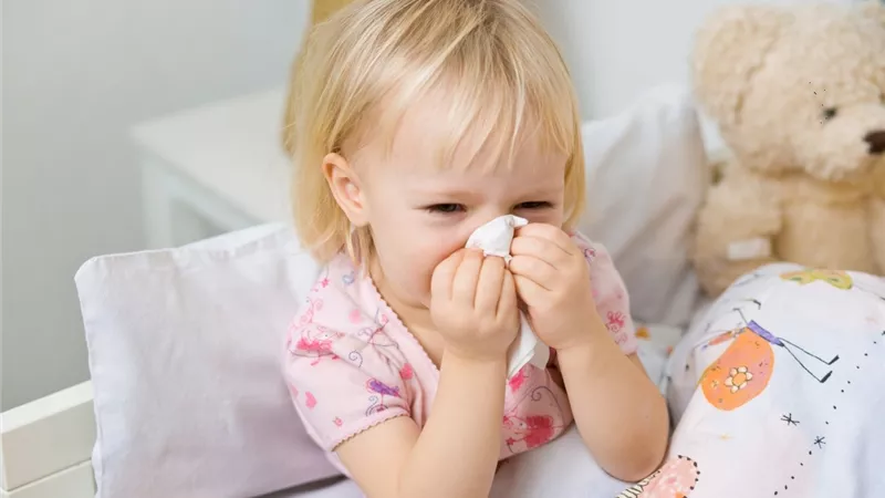 7 خطوات منزليه للتخلص من الرشح عند الاطفال