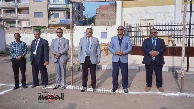 مدير تعليم المنيا يتفقد مدرسة مطاي الثانوية التجارية