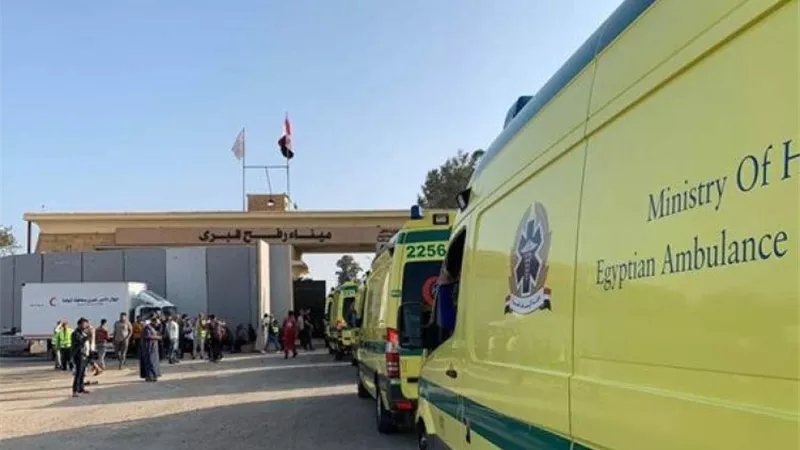مصادر مصرية تنفي استشهاد جرحى فلسطينيين داخل سيارات إسعاف برفح