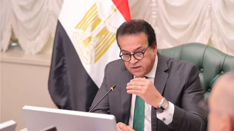 عبدالغفار: اللجنة المُشكلة بشأن أولويات استيراد الشحنات لسد العجز