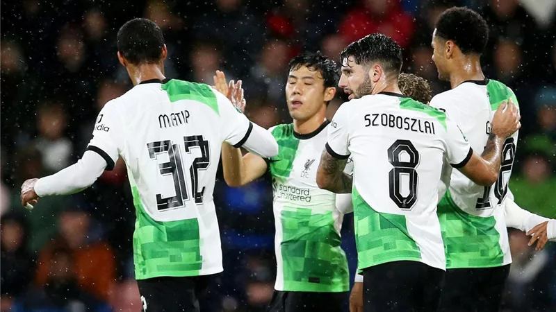ليفربول يتقدم بهدف أمام بورنموث بكأس الرابطة الإنجليزية