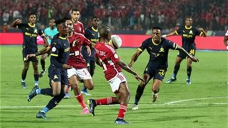 هل يستحق الأهلي ركلة جزاء ثانية أمام صن داونز؟.. خبير تحكيمي يكشف