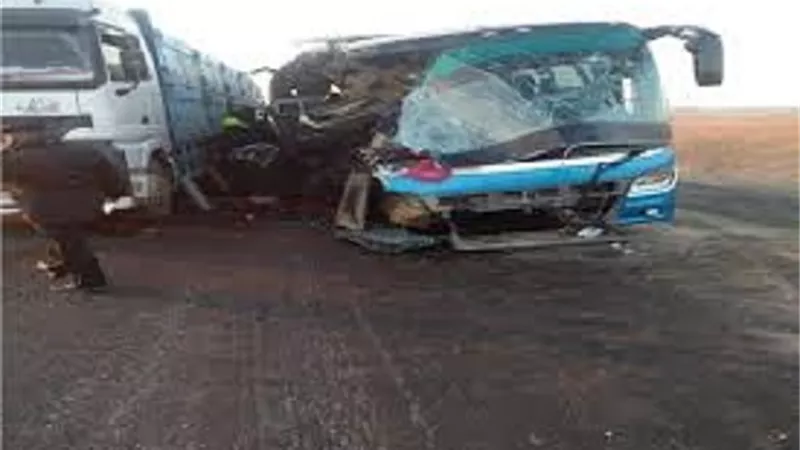 ننشر..تفاصيل حادث تصادم اوتوبيس فريق دكرنس الرياضي بسيارة نقل