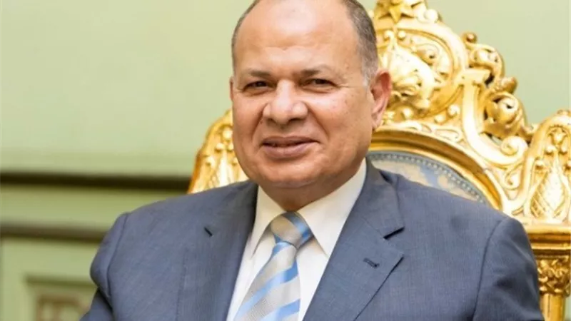 محافظ أسيوط يكشف خطة القوافل الطبية المجانية لشهر نوفمبر