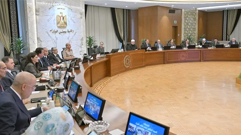 وزير الصحة يستعرض خطة تقديم الدعم الصحي للحالات المستقبَلة من غزة