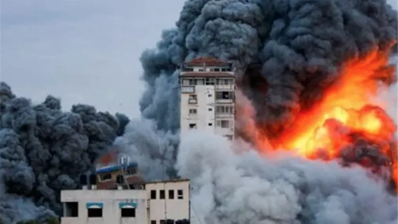 استشهاد 15 فلسطينيًا في قصف إسرائيلي بمدينة غزة