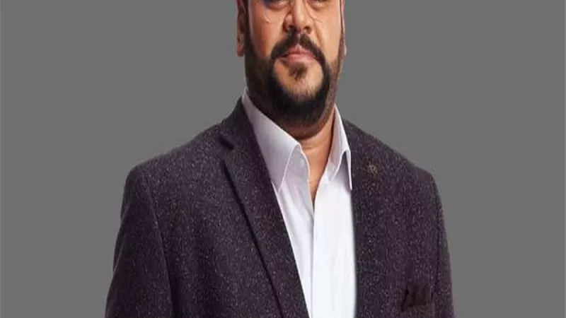 محمد ممدوح يكشف حقيقه عرض مسلسل قصة المدينة في رمضان ٢٠٢٤