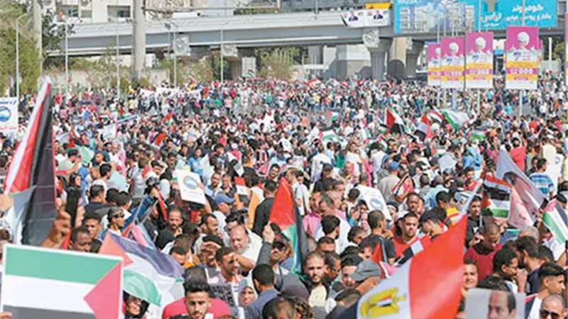 تأييد وطني واسع لتحذيرات الرئيس السيسي من خطورة التهجير القسري للفلسطينيين