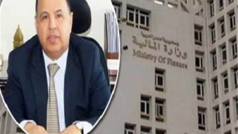 معيط: 12 مليار دولار ايرادات متوقعة هذا العام لقناة السويس