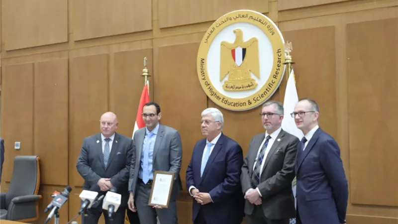 توقيع اتفاقية تعاون بين 