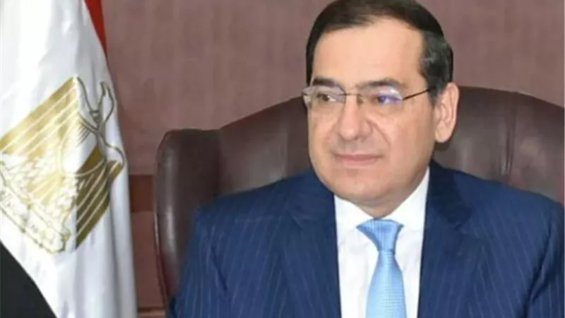 البترول توضح خطة إنتاج البنزين والسولار