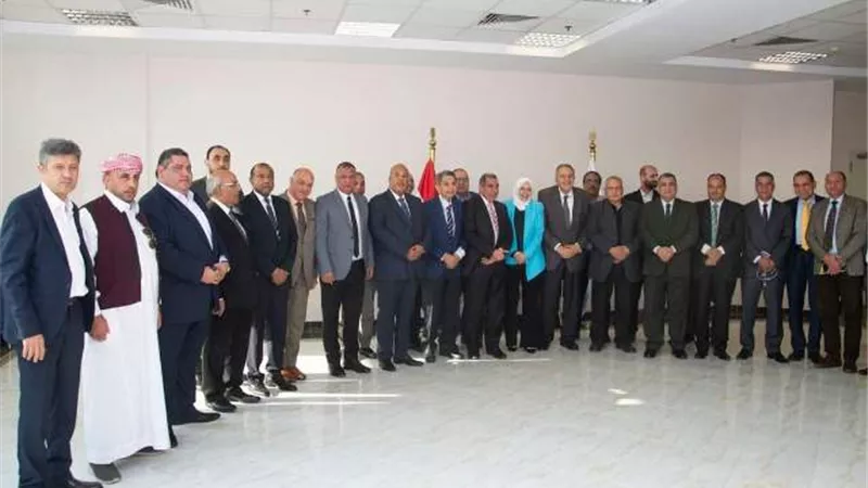 الضرائب: المنظومات الإلكترونية تهدف إلى دمج الاقتصاد غير الرسمى