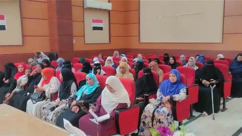 دور الاعلام فى الحياة السياسيه بمركز إعلام شلاتين