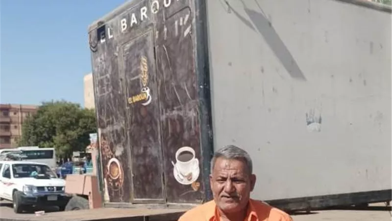 جهاز مدينة بدر يتحفظ على عربة طعام متنقلة ضمن حملة الإشغالات صور