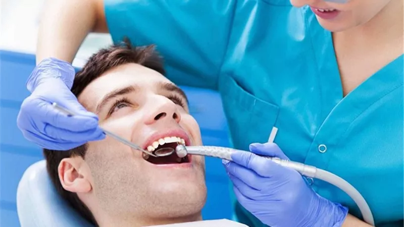 دراسة تحذر من تسوس الأسنان بعد هذا النوع من الجراحات