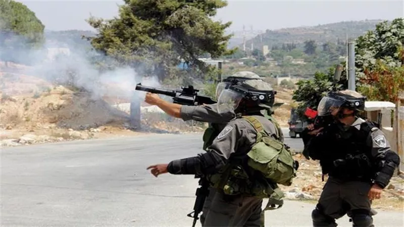 مواجهات بين الفلسطينيين والاحتلال بمُخيم 