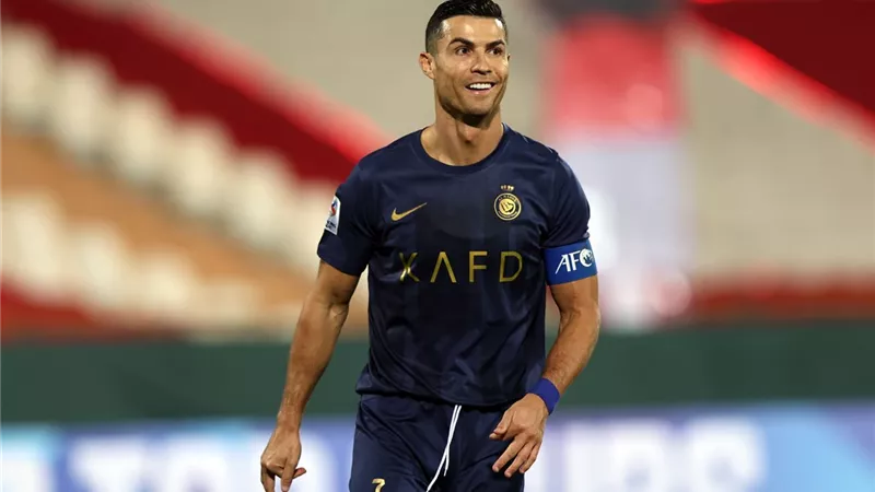 حسم موقف رونالدو من مواجهة النصر والدحيل