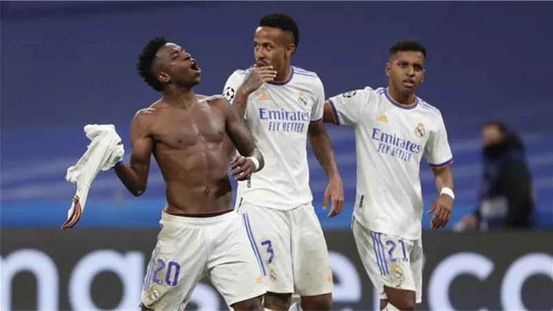 ريال مدريد يقترب من تجديد عقد نجم الفريق