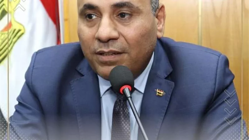 النعماني يشيد بإنجازات الرئيس السيسى فى الموارد المائية