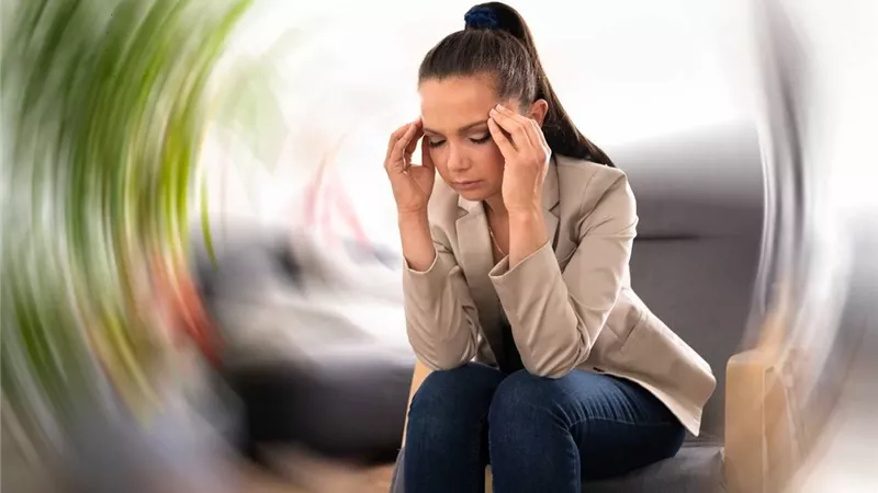 4 اسباب للشعور بالدوار..تعرف عليها