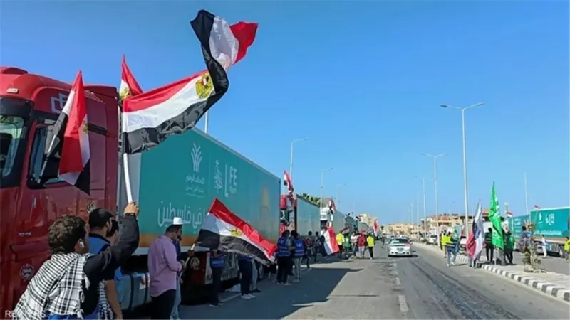 إنفوجراف.. الهلال الأحمر المصري يُعلن تفاصيل المساعدات الإنسانية لغزة من 19 دولة