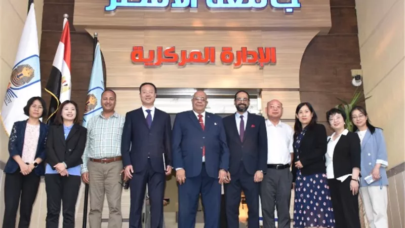 وفد صينى فى جامعة الأقصر لتطوير منظومة خدمات التحول الرقمى