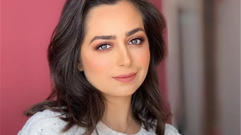 هبة مجدي تتبرع بـ 30 كرسيا لذوي الهمم