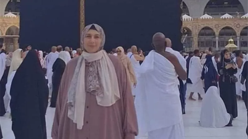 مجلس نقابة الإعلاميين ينعي زوجة الاعلامي عبد الحكيم اللواج