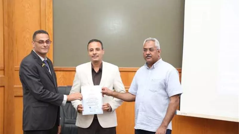 سليمان يختتم دورة التخطيط الاستراتيجي فى محافظة البحرالأحمر