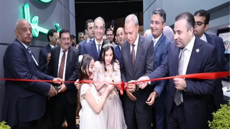 طلعت والهجان يفتتحان مبنى منطقة بريد القليوبية ومكتب 