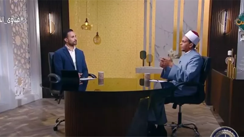 بالفيديو.. متصلة: والدى حرمنى من الميراث واسامحه؟.. وأمين الفتوى يجيب