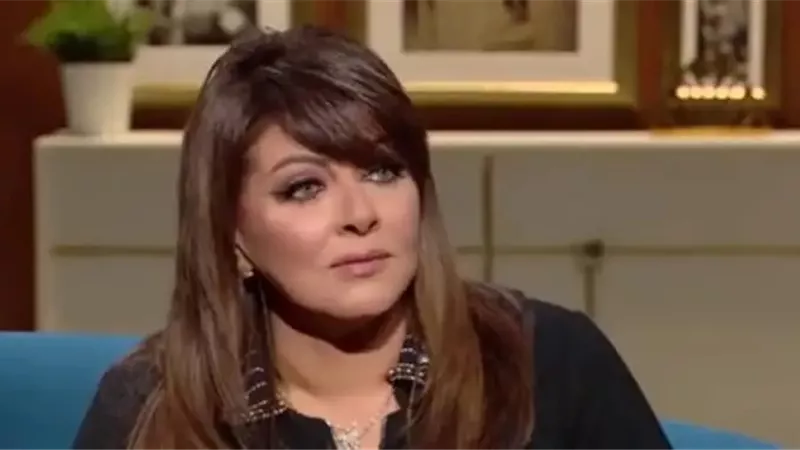 هالة صدقي تعلق على أزمة بيومي فؤاد ومحمد سلام: «الزعيم انهار على المسرح»