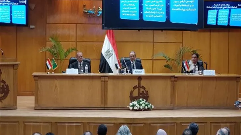 الجيزاوي: هدفنا كالجامعات الذكية بناء إنسان لديه روح الابتكار و الإبداع