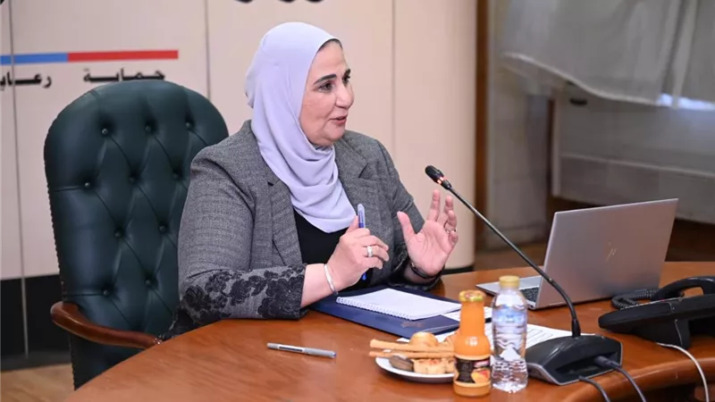 وزيرة التضامن تعلن موعد فتح باب التقديم لحج الجمعيات الأهلية