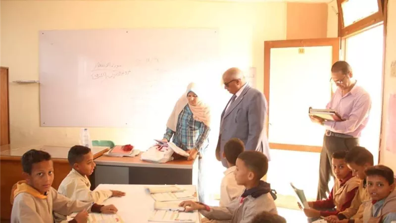 إحالة إدارة مدرسة والموجهين والمتابعين للتحقيق ببنى سويف