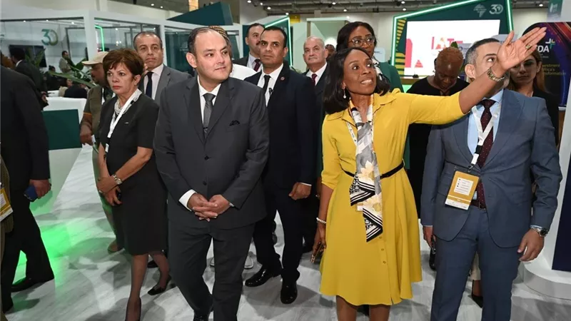سمير يشيد بجودة المعروضات والتنظيم الجيد بالمعرض الأفريقي للتجارة