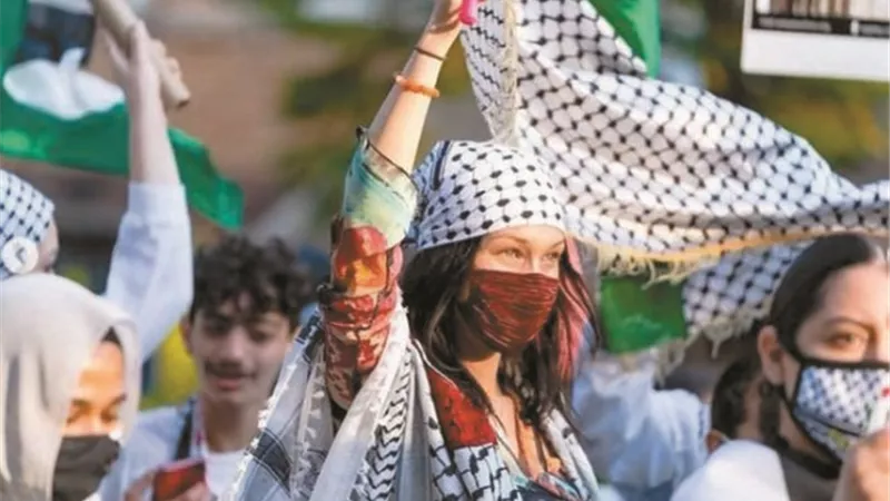 بيلا حديد..تدفع ثمن دعم غزة بالطرد من عملها واستبدالها بإسرائيلية