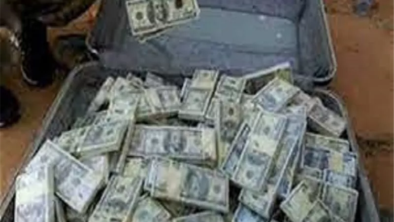 ضبط 4 أشخاص يتاجرون فى النقد الأجنبى بالمنوفية