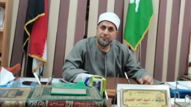 رئيس أزهرالشرقية يكرم منسقي مبادرة أنا الراقى بأخلاقى