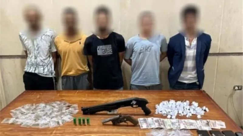 الأمن العام يضبط معلمين الكيف بـ3 محافظات