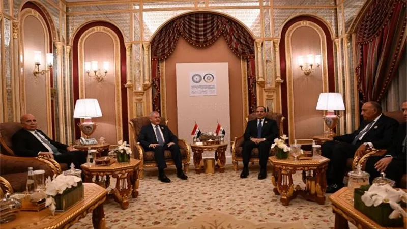 الرئيس السيسي ونظيره العراقي يبحثان تطورات الأوضاع في قطاع غزة